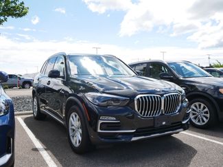 Used 2020 BMW X5 xDrive40i w/ Parking Assistance Package AWD/4WD video 1