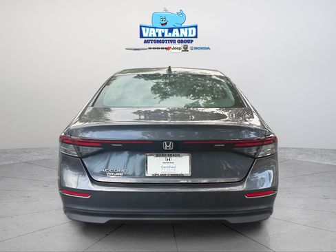 Certified 2023 Honda Accord LX image 4