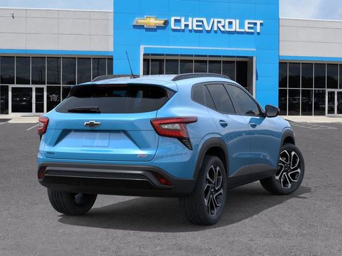 New 2026 Chevrolet Trax RS w/ Sunroof Package image 28