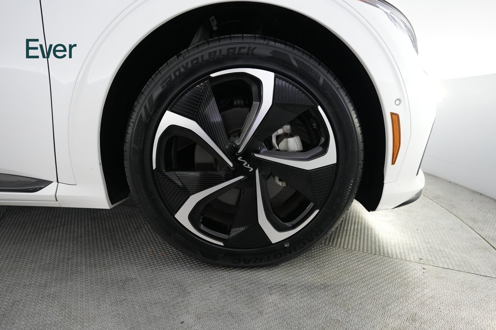 Used 2023 Kia EV6 GT-Line AWD/4WD image 20