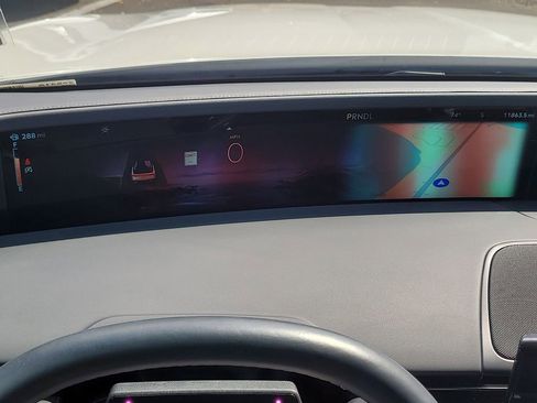 Used 2024 Lincoln Nautilus Reserve w/ Equipment Group 202A image 29