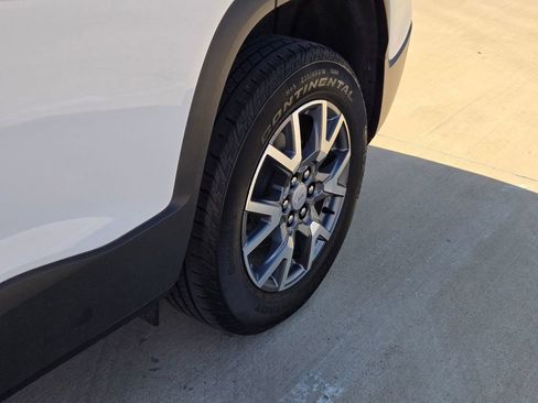 Used 2023 GMC Acadia SLT FWD image 20