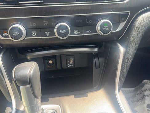 Used 2019 Honda Accord EX-L image 14