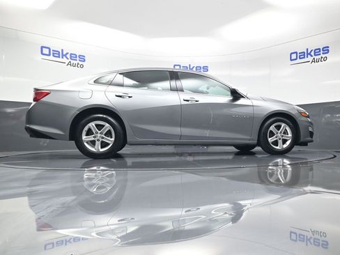 Used 2024 Chevrolet Malibu LT image 46