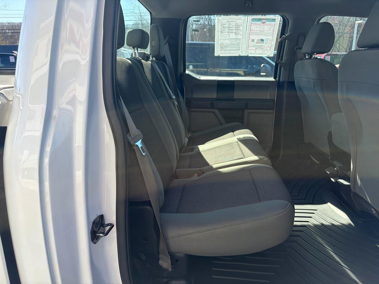 Used 2016 Ford F150 XL w/ Equipment Group 101A Mid AWD/4WD image 38