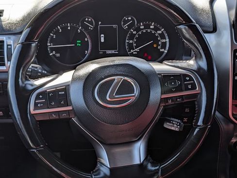 Used 2023 Lexus GX 460 Premium w/ Premium Package AWD/4WD image 13