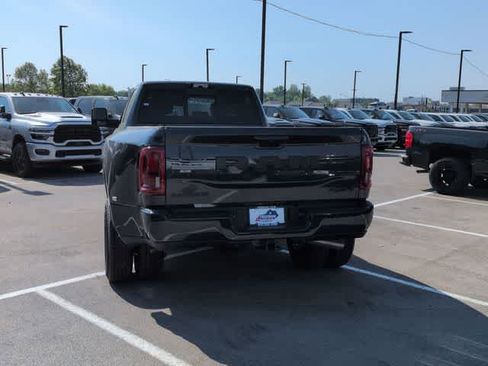 New 2026 RAM 3500 Laramie w/ Night Edition AWD/4WD image 7