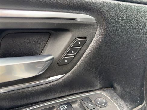 Used 2024 RAM 1500 Laramie image 12