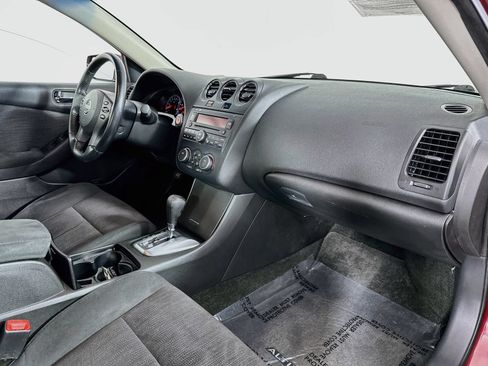 Used 2012 Nissan Altima 2.5 S w/ 20th Anniversary Pkg FWD image 25