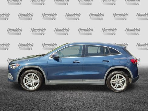 Used 2021 Mercedes-Benz GLA 250 4MATIC w/ Premium Package image 7