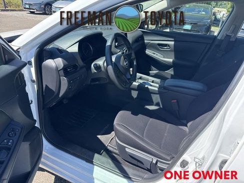 Used 2024 Nissan Sentra S w/ Lighting Package FWD image 7