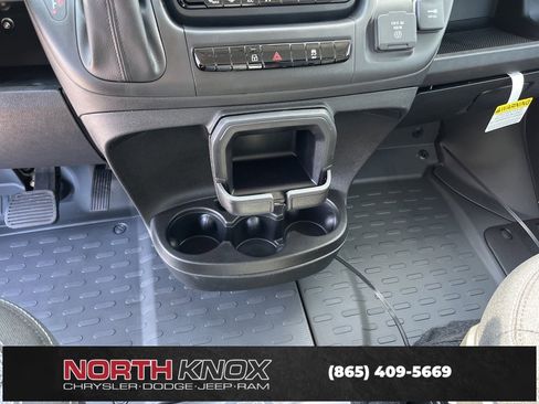 New 2026 RAM ProMaster 2500 w/ Quick Order Package 22G SLT image 11