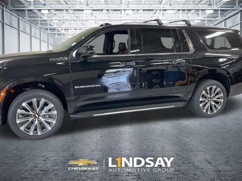 New 2026 Chevrolet Suburban High Country w/ Sun And Tow Package AWD/4WD image 6