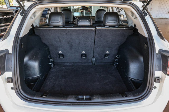 Used 2018 Jeep Compass Latitude w/ Popular Equipment Group FWD image 28