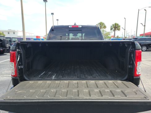 Used 2021 RAM 1500 Big Horn image 11