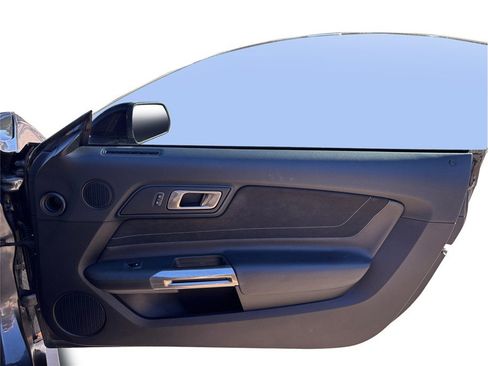 Used 2017 Ford Mustang Shelby GT350 w/ Electronics Package image 36