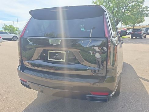 Certified 2023 Cadillac Escalade Sport Platinum w/ LPO, ONYX Package AWD/4WD image 12