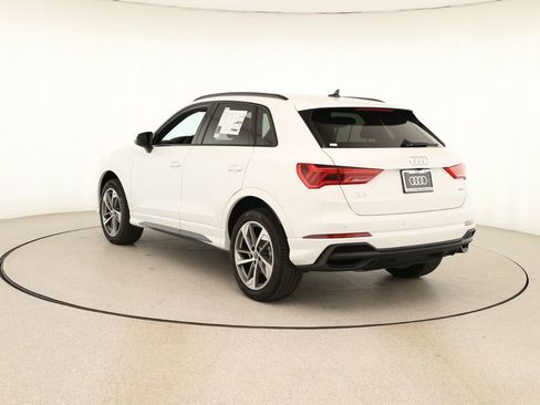 New 2025 Audi Q3 2.0T Premium image 4