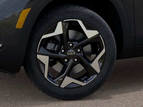 New 2026 Kia Seltos S image 9