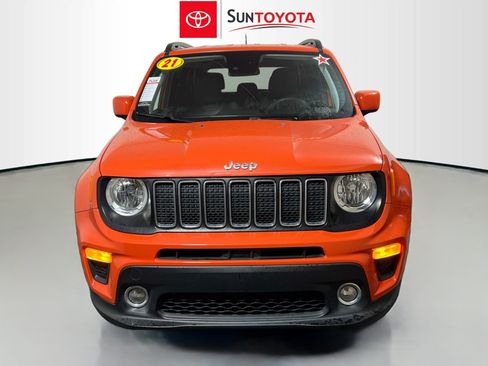 Used 2021 Jeep Renegade Latitude FWD image 10
