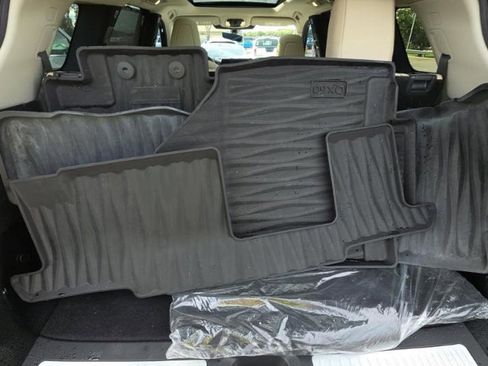 Certified 2023 INFINITI QX60 Luxe w/ Vision Package image 18