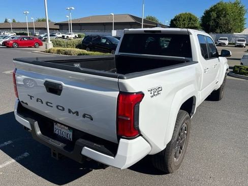 Used 2026 Toyota Tacoma TRD Sport AWD/4WD image 5