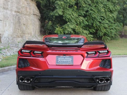 Used 2022 Chevrolet Corvette Stingray Preferred Cpe w/ Z51 Performance Package RWD image 6