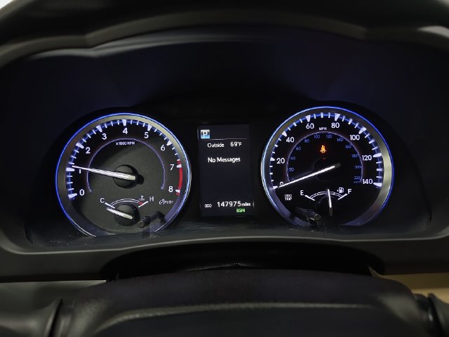Used 2018 Toyota Highlander XLE AWD/4WD image 19