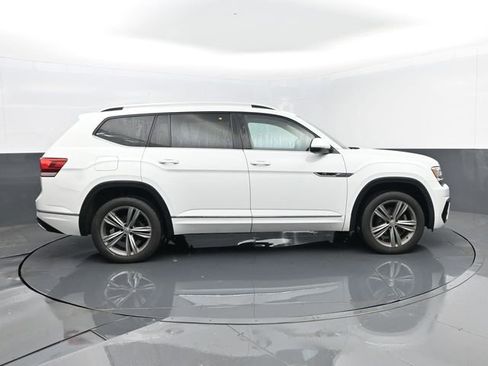 Used 2019 Volkswagen Atlas SEL R-Line image 4