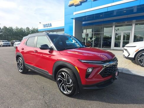 New 2026 Chevrolet TrailBlazer RS w/ Convenience Package AWD/4WD image 1