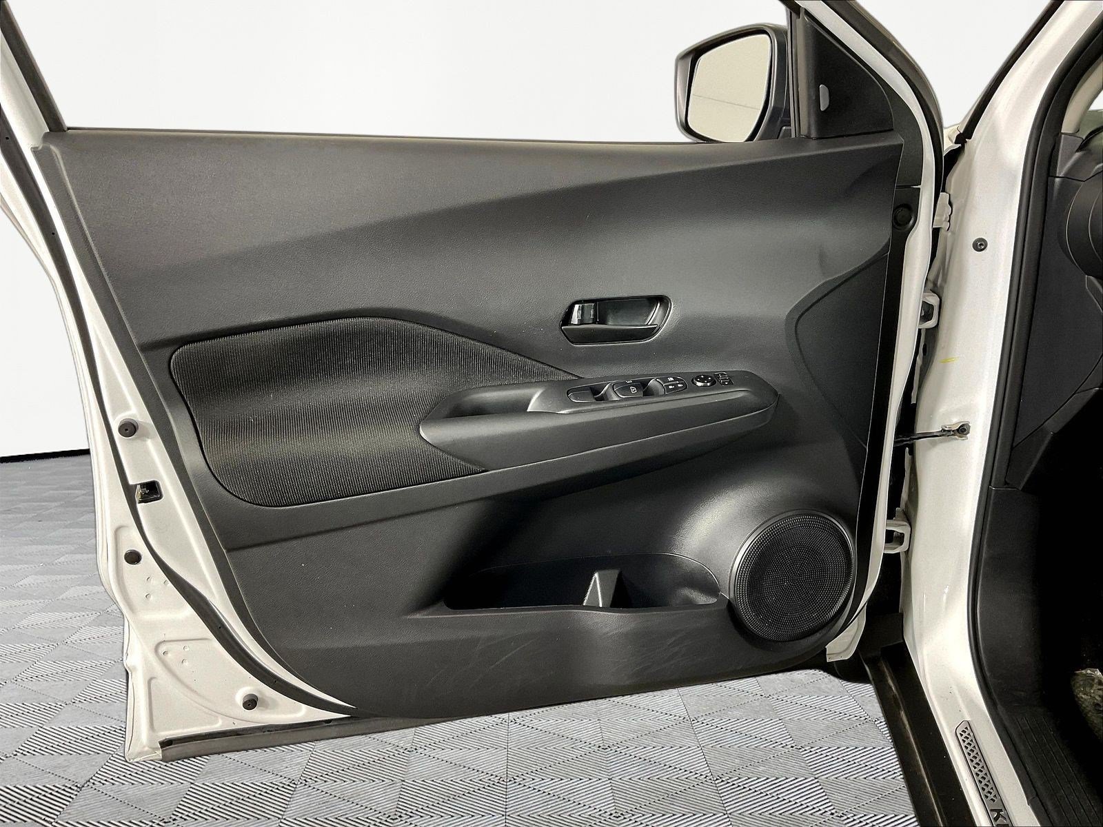 Used 2024 Nissan Kicks S FWD image 20