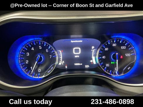 Used 2018 Chrysler Pacifica Touring-L Plus w/ S Appearance Package FWD image 23