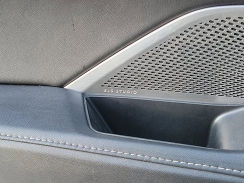 Used 2022 Acura MDX FWD w/ Technology Package image 29