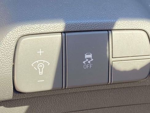 Certified 2024 Hyundai Elantra SEL w/ Convenience Package image 29