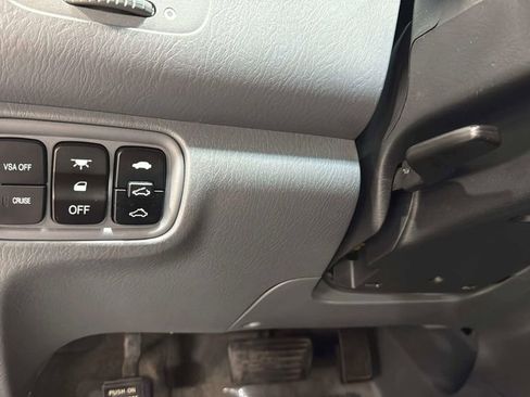 Used 2005 Honda Pilot EX-L image 31