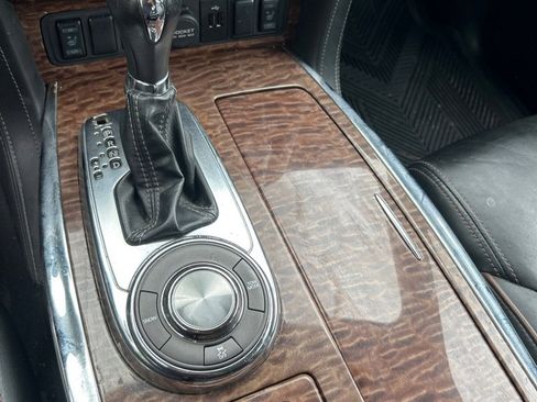 Used 2020 Nissan Armada SL w/ Premium Package RWD image 13