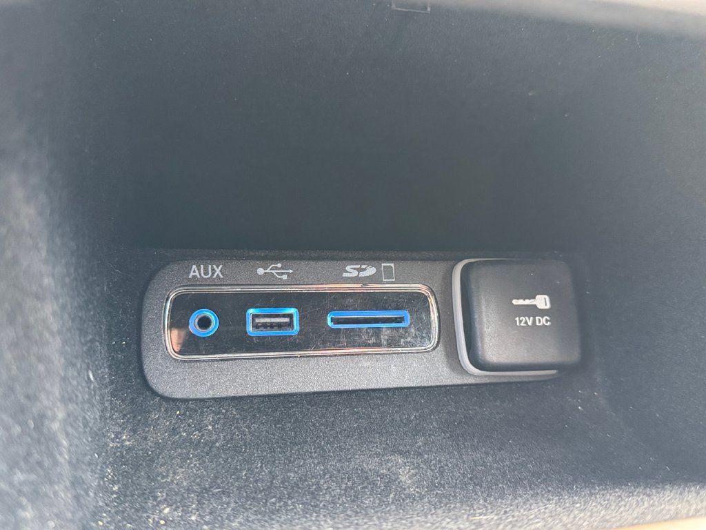 Used 2017 Jeep Grand Cherokee Limited AWD/4WD image 29