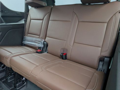 New 2026 Chevrolet Tahoe High Country image 14