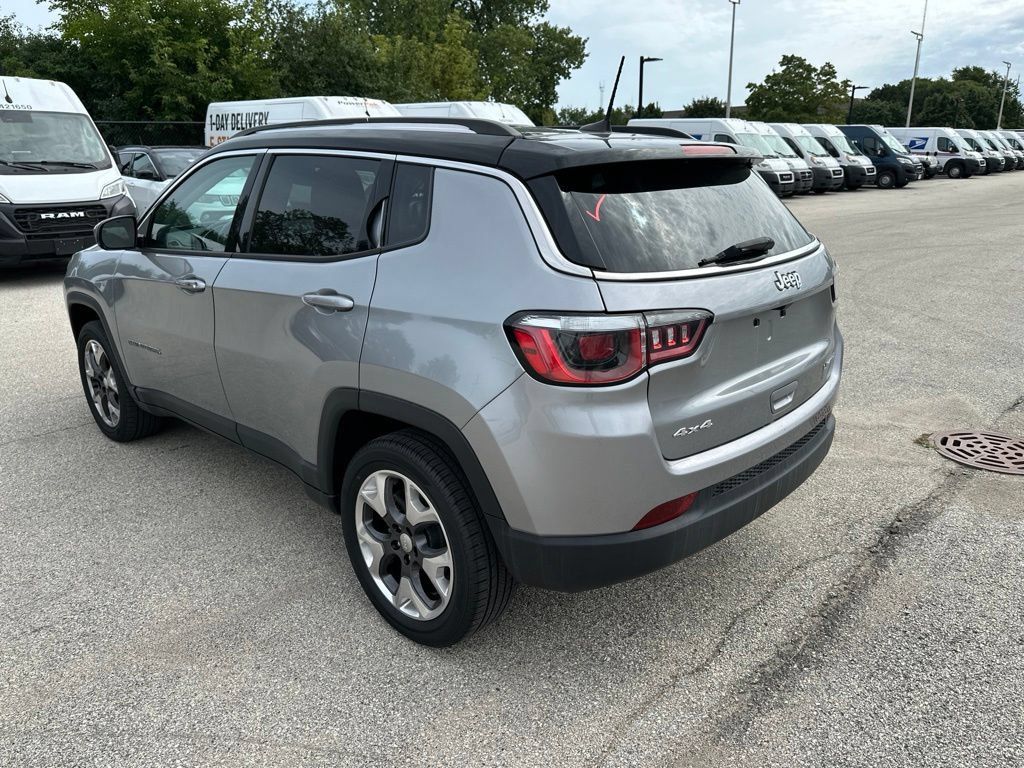 Used 2020 Jeep Compass Limited AWD/4WD image 9