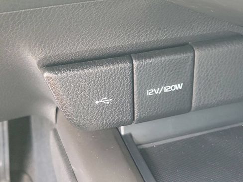 Used 2024 Toyota Camry SE FWD image 28