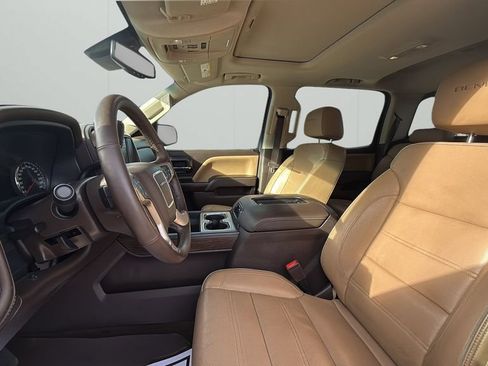Used 2018 GMC Sierra 1500 Denali AWD/4WD image 19