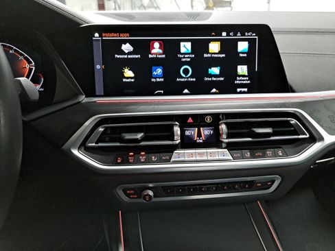 Used 2022 BMW X7 xDrive40i w/ Executive Package image 22