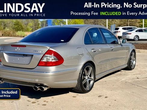 Used 2009 Mercedes-Benz E 63 AMG Sedan image 4
