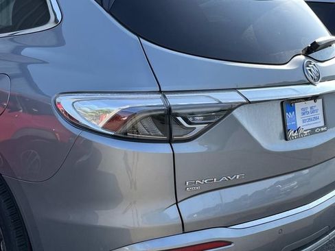 Used 2023 Buick Enclave Avenir w/ Avenir Technology Package AWD/4WD image 9