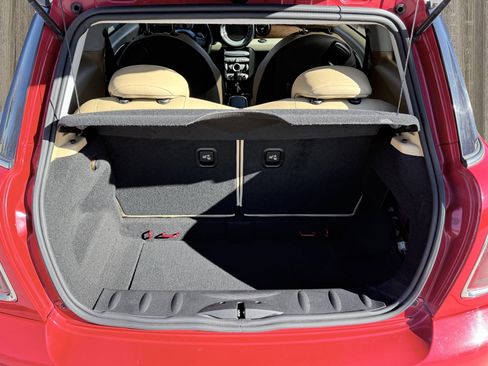 Used 2010 MINI Cooper S w/ Premium Pkg image 10