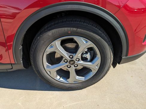 New 2025 Ford Escape ST-Line w/ Equipment Group 301A image 11