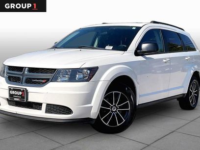 Used 2018 Dodge Journey SE w/ Blacktop Package