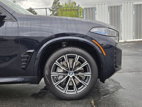 Certified 2026 BMW X5 xDrive50e w/ M Sport Package AWD/4WD image 11