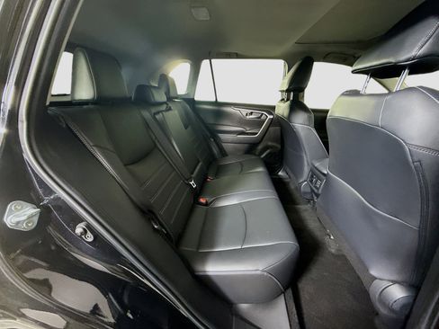 Used 2024 Toyota RAV4 XLE Premium FWD image 27
