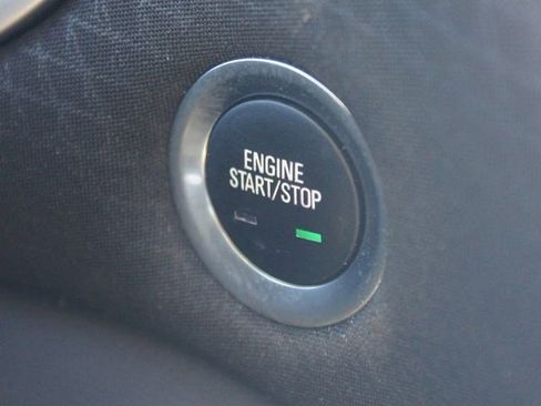 Used 2024 Chevrolet Malibu LT image 9